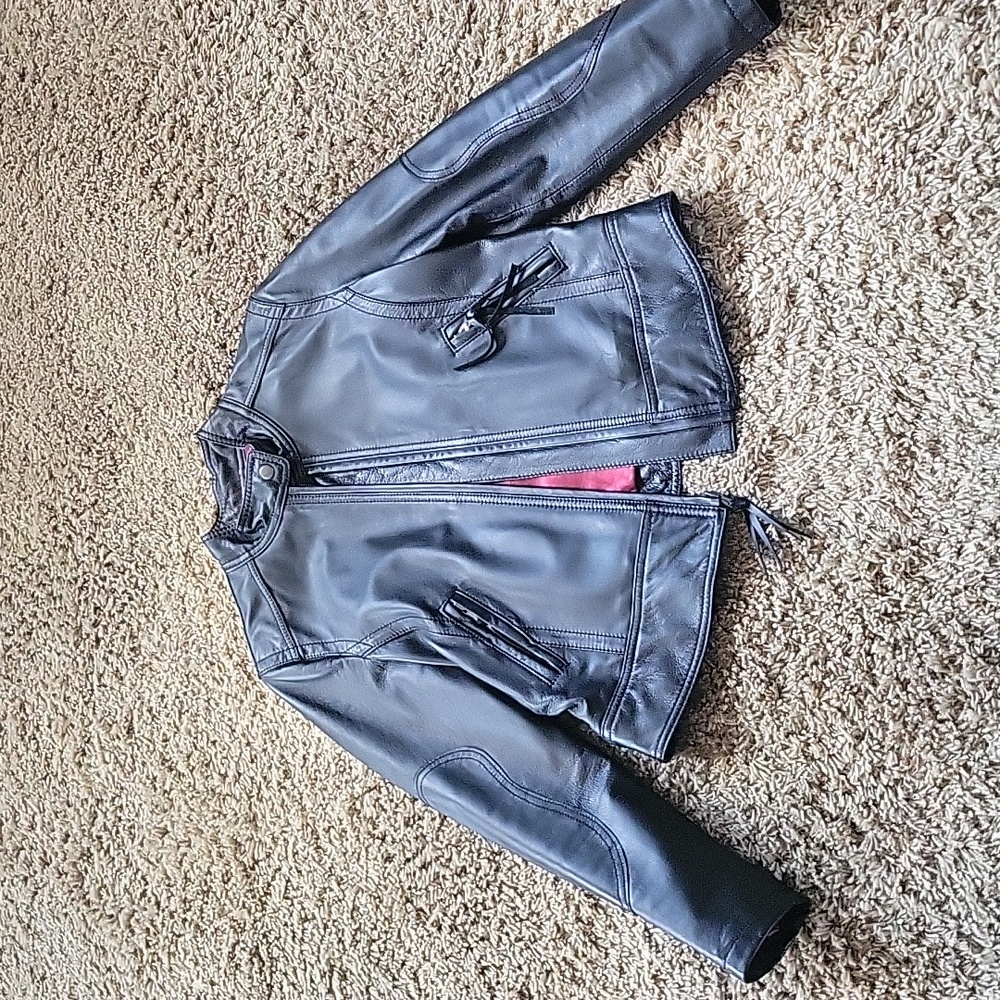 Like new womens leather coat
